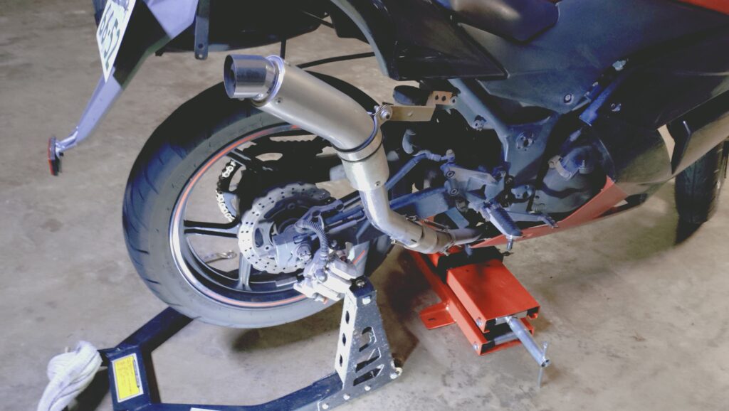 【Ninja250R】順番を守らなくても、良いことはある。つづき【リヤタイヤ交換】